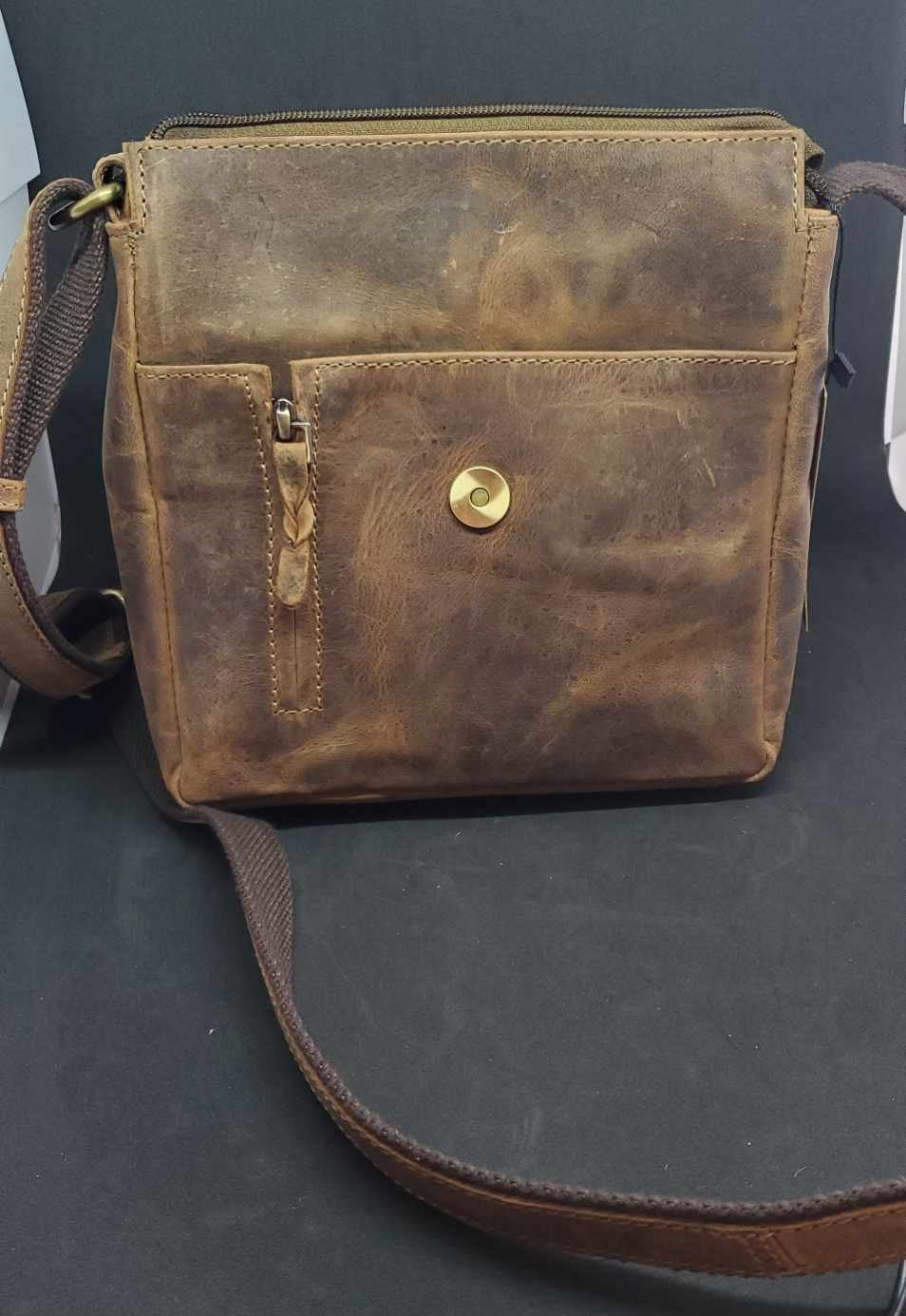 Sac multipoche en cuir de vachette 20826