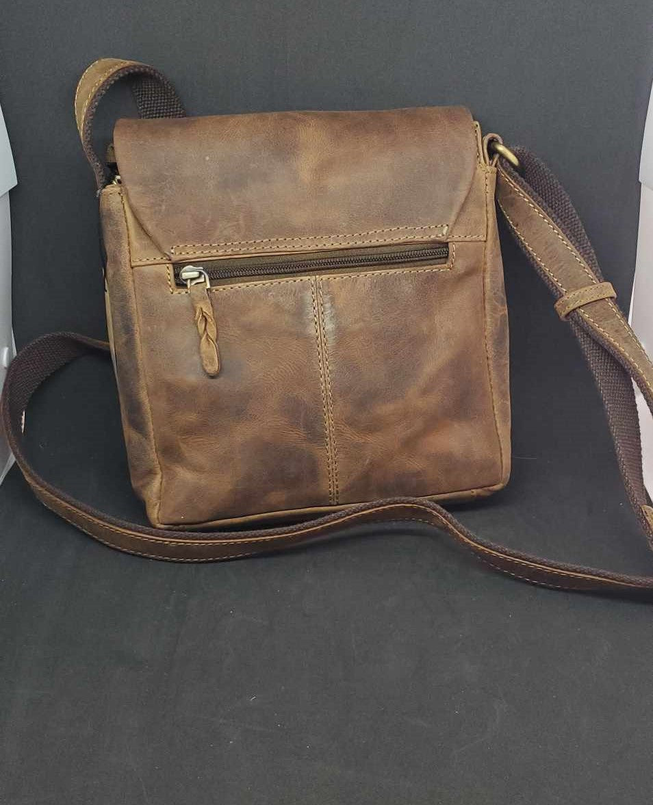 Sac multipoche en cuir de vachette 20826