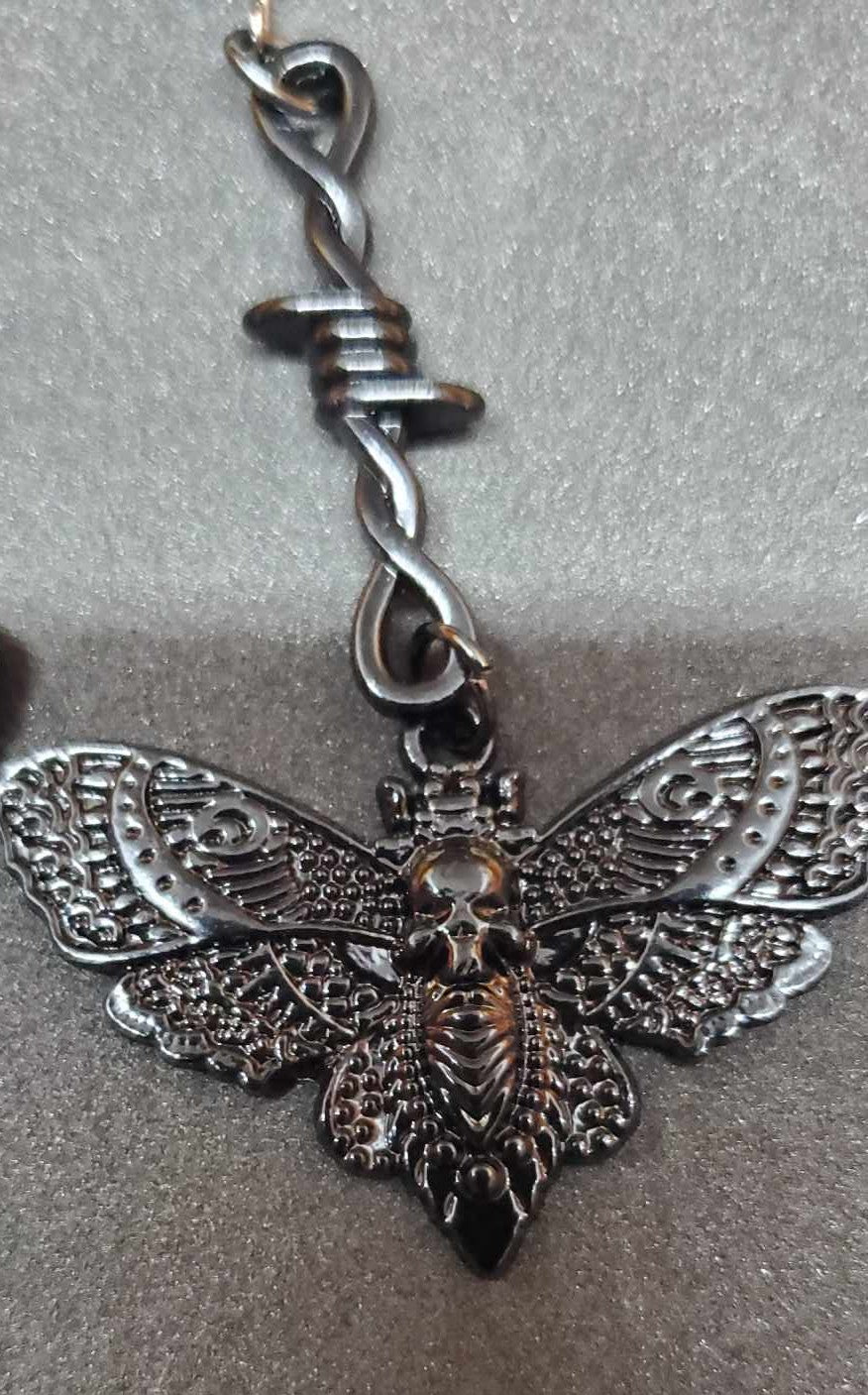 Boucles d'oreilles pendantes de la mort