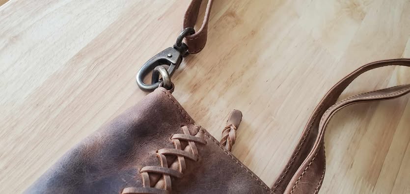 Sac en cuir de vachette tréssé 20831