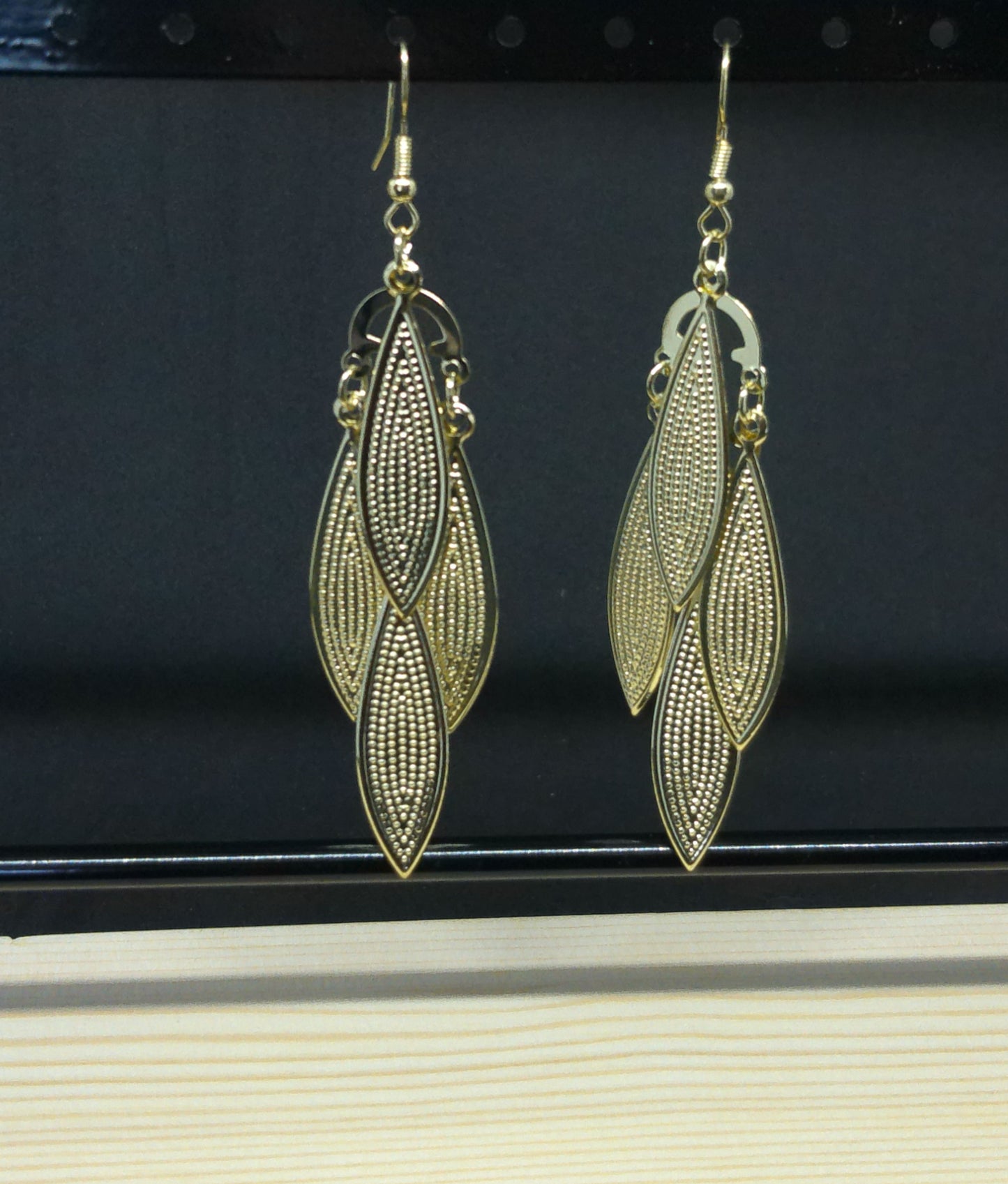 Longues boucles d'oreilles