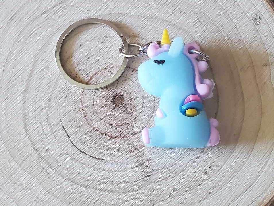 Petit porte clés licorne bleu