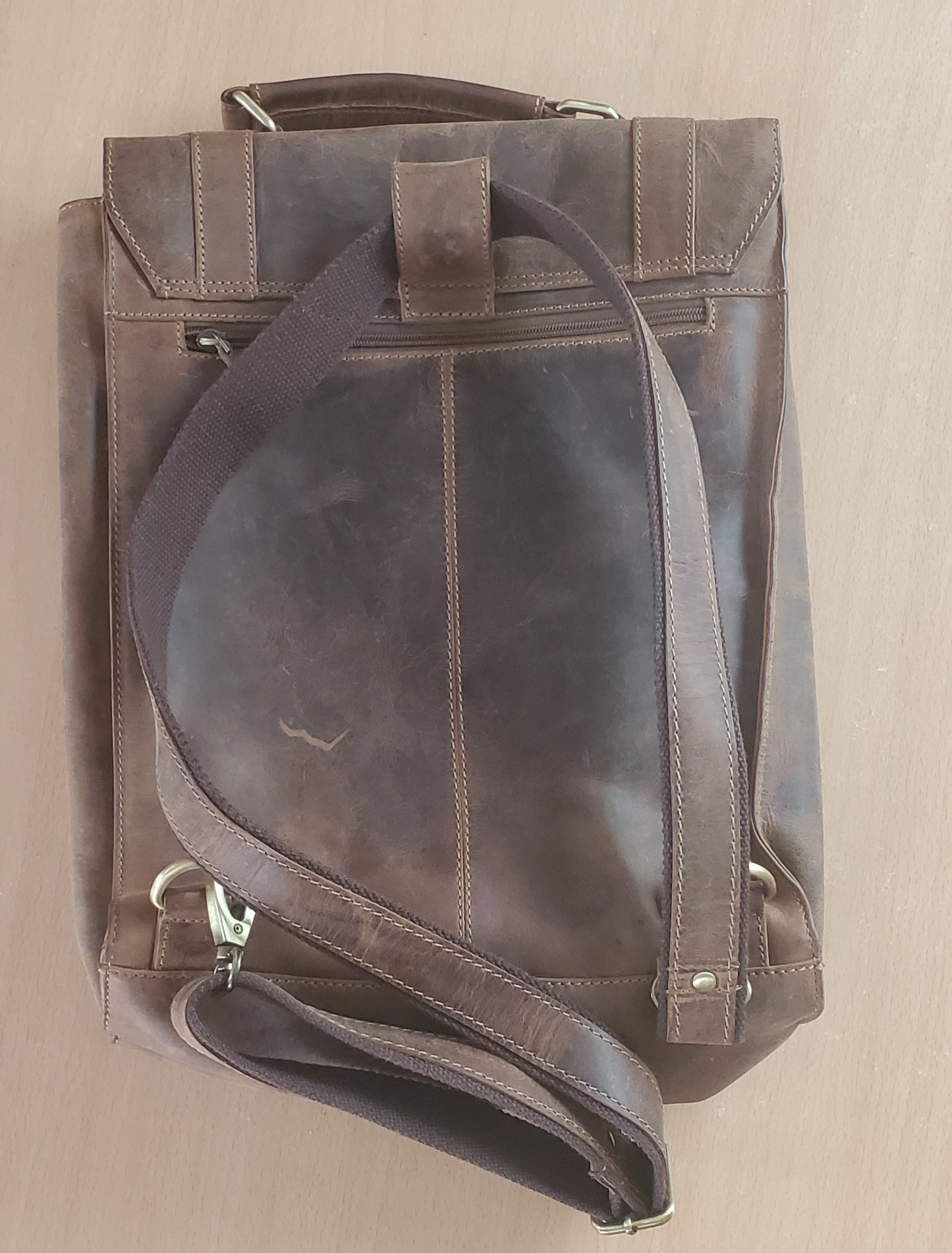 Sac à dos cartable en cuir de vachette 20857