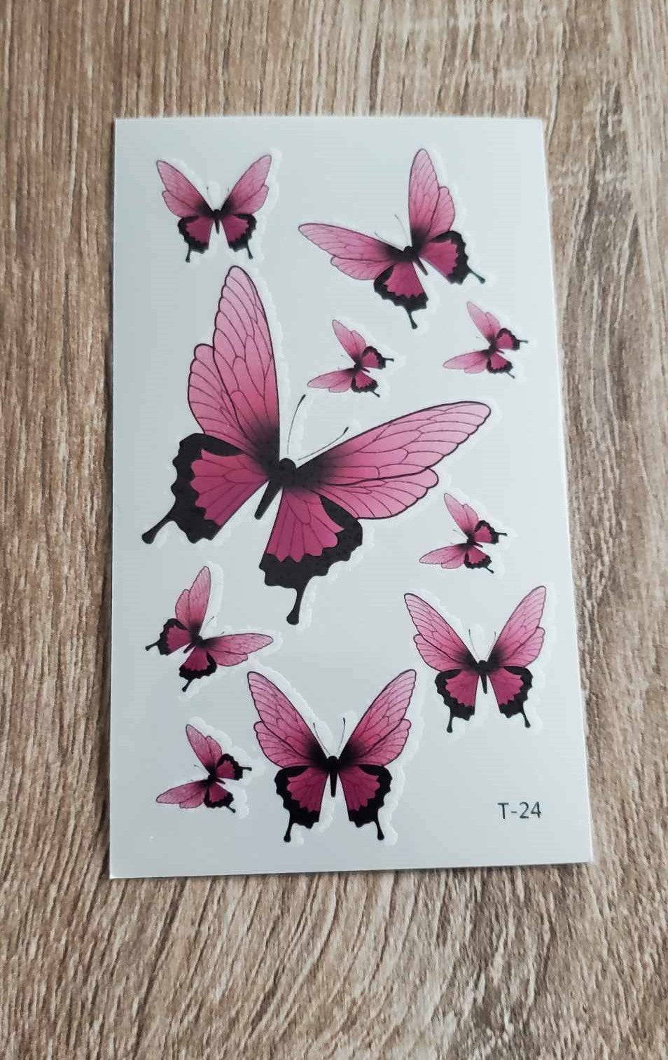 Tatouage éphémère coloré papillon