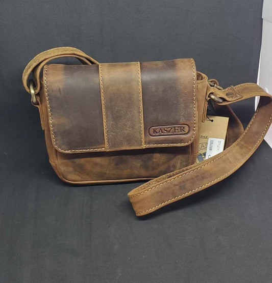 Petit sac bandoulière en cuir de vachette 20624