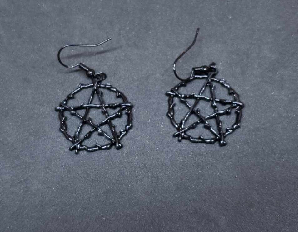 Boucles d'oreilles pentagramme