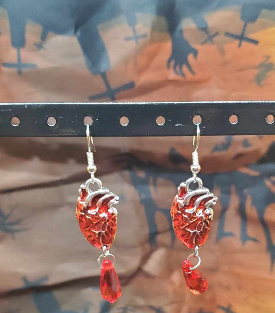 Boucles d'oreilles cœur de sang