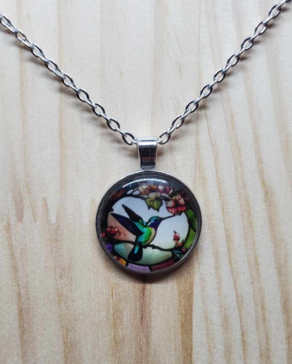 Collier oiseaux en verre