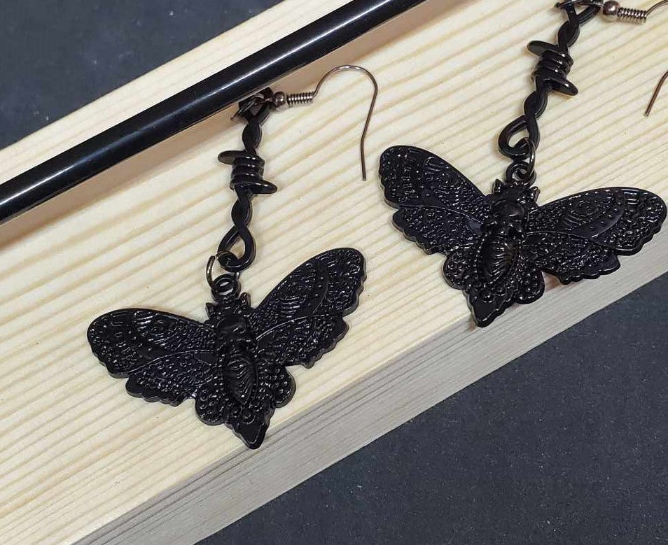 Boucles d'oreilles pendantes de la mort