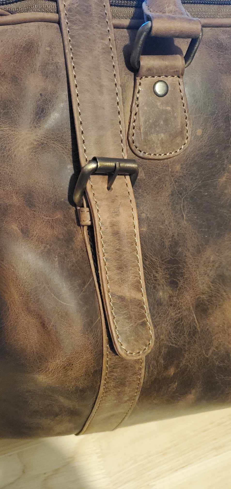Sac de voyage en cuir de vachette 20687
