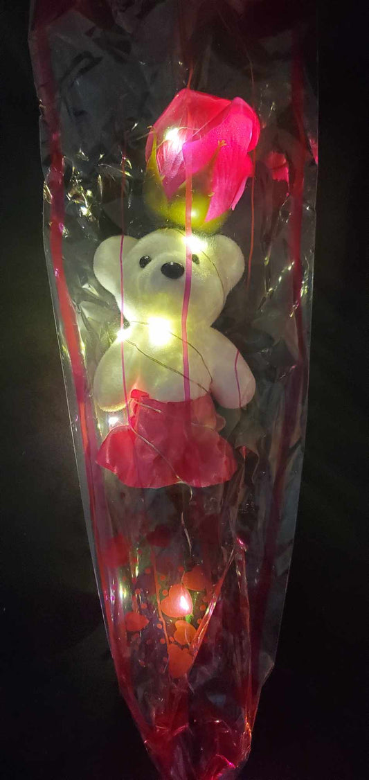 Rose d'amour avec ourson blanc et rose foncé