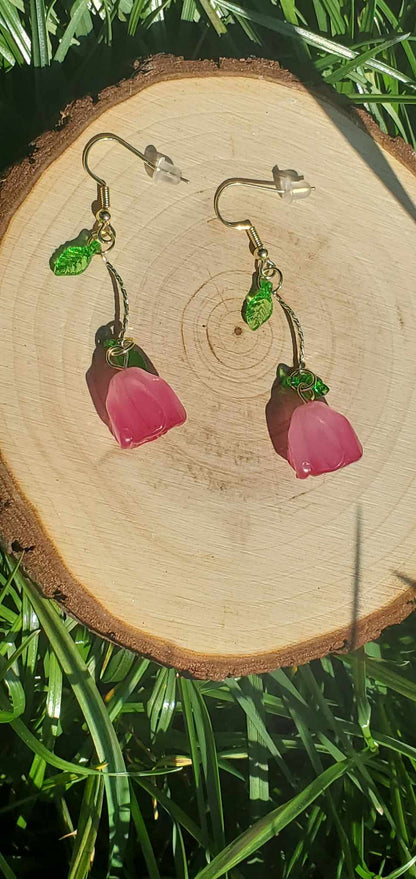 Boucles d'oreilles fleurs rose pendantes