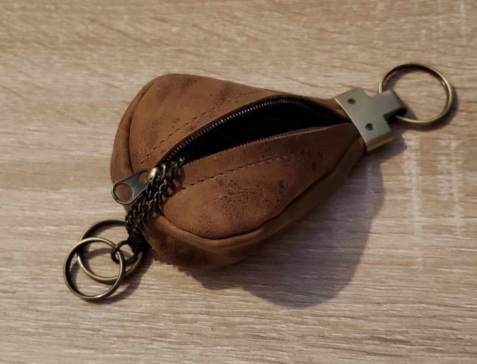 Porte clefs range clefs et monnaie en cuir de vachette 580704