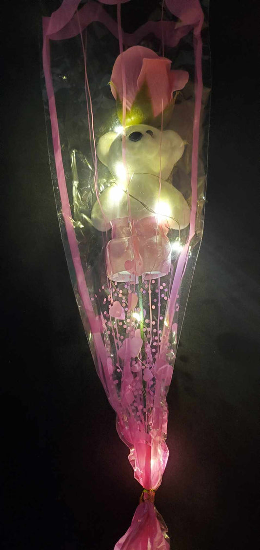 Rose d'amour avec son ourson blanc et rose clair