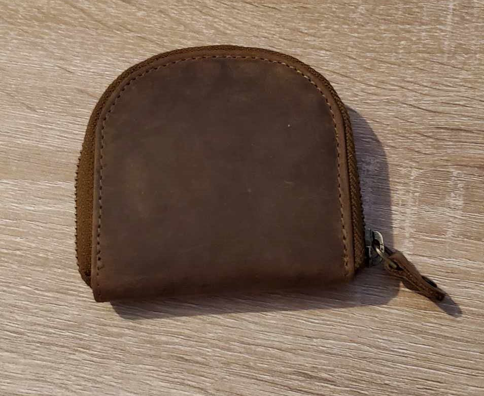 Petit portemonnaie en cuir de vachette 581904