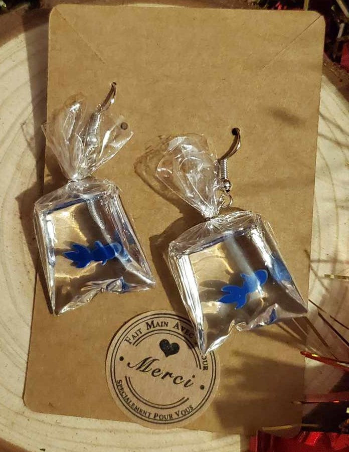 Boucles d'oreilles poissons bleus