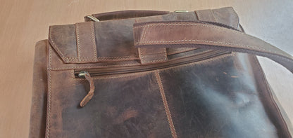 Sac à dos cartable en cuir de vachette 20857