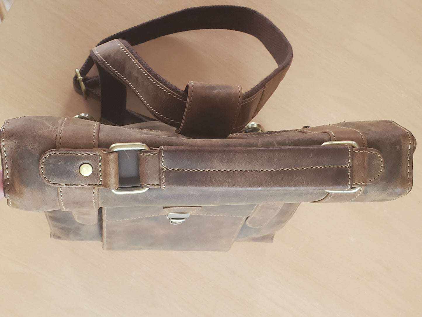 Sac à dos cartable en cuir de vachette 20857